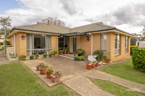 147-149 Stephens St, Binalong, NSW 2584