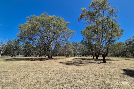 11 Irwin St, Violet Town, VIC 3669