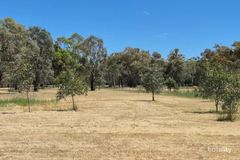 11 Irwin St, Violet Town, VIC 3669