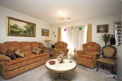 Property photo of 19 Bradley Drive Hillside VIC 3037