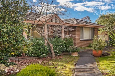 21 Barclay Ave, Croydon, VIC 3136