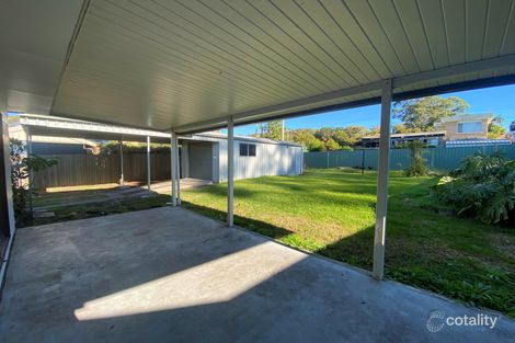 Property photo of 2 Taroona Avenue Berkeley Vale NSW 2261