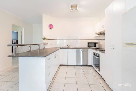 Property photo of 14 Dumfries Court Beaconsfield QLD 4740