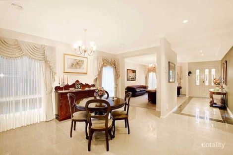 Property photo of 413 Serpells Terrace Donvale VIC 3111
