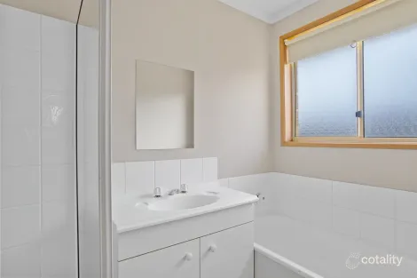 Property photo of 5/7 Horsham Road Oakdowns TAS 7019