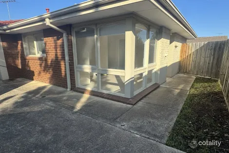 Property photo of 33A Polwarth Crescent Belmont VIC 3216