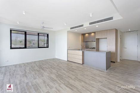 Property photo of 404/36 Anglesey Street Kangaroo Point QLD 4169