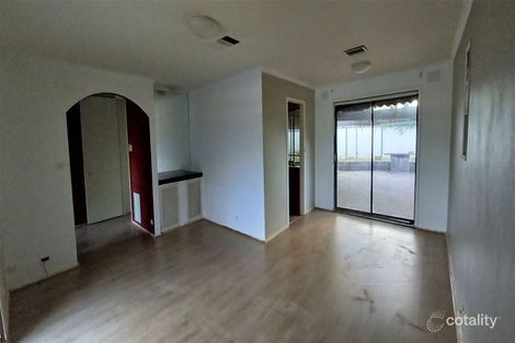 Property photo of 33 Camelot Drive Albanvale VIC 3021