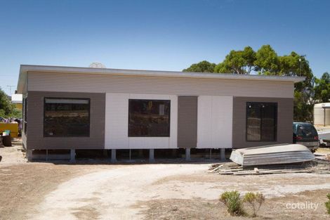 Property photo of 27 Woolshed Drive Mount Dutton Bay SA 5607