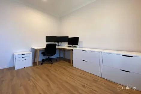 Property photo of 35 Beazley Circuit Bridgeman Downs QLD 4035