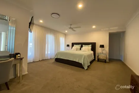 Property photo of 35 Beazley Circuit Bridgeman Downs QLD 4035