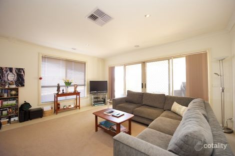 Property photo of 2 Jacks Place Wodonga VIC 3690