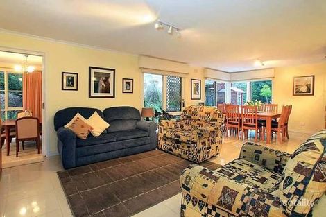 Property photo of 8 Everglades Court Rowville VIC 3178