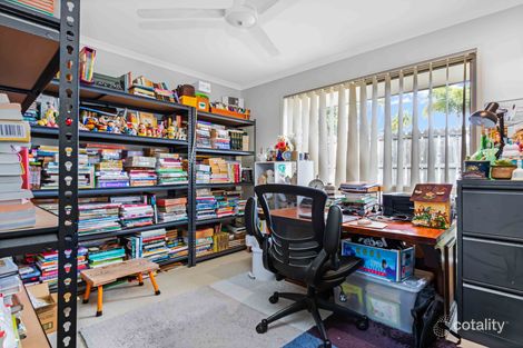 Property photo of 6 Montague Court Urraween QLD 4655