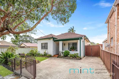 Property photo of 122 Madeline Street Strathfield South NSW 2136