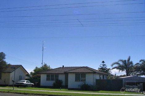 17 Leawarra Ave, Barrack Heights, NSW 2528