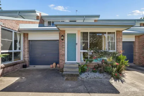 2/113 Fiddaman Rd, Emerald Beach, NSW 2456