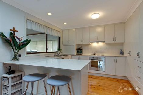 Property photo of 2 Pirie Close Wakeley NSW 2176