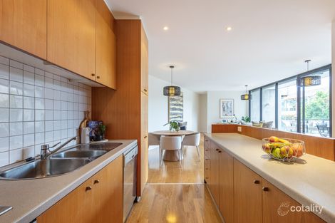 Property photo of 19/1 Domville Avenue Hawthorn VIC 3122