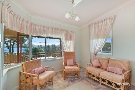 Property photo of 32 Asca Drive Green Point NSW 2251