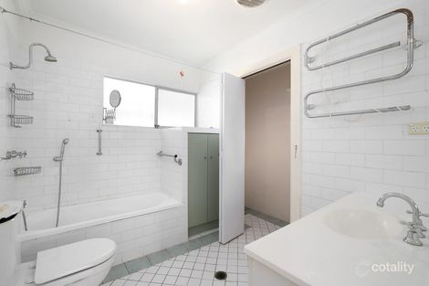 Property photo of 30 Grevillia Avenue Davistown NSW 2251