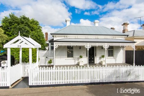 Property photo of 39 Bourke Crescent Geelong VIC 3220