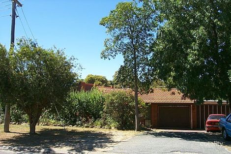 36 Onyx Rd, Mount Richon, WA 6112