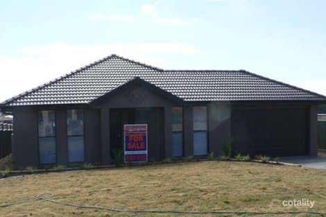 Property photo of 23 Cypress Point Drive Dubbo NSW 2830