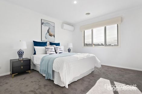 Property photo of 3/24 Tulloch Grove Glen Waverley VIC 3150