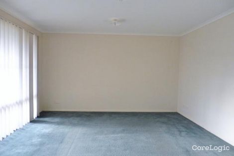 Property photo of 2 Grevillea Place Pakenham VIC 3810