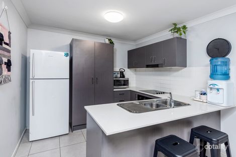 Property photo of 18 Mount Roberts Street Park Ridge QLD 4125