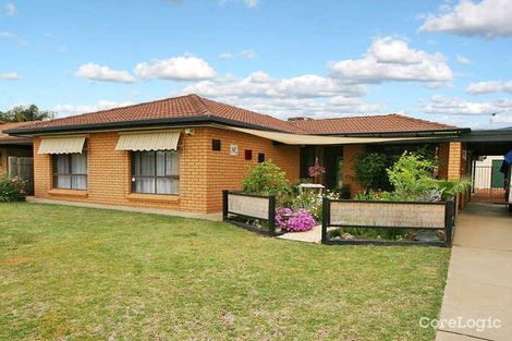 Property photo of 24 Naretha Street Glenfield Park NSW 2650