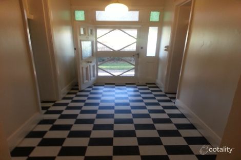 Property photo of 2 Lovell Street Young NSW 2594