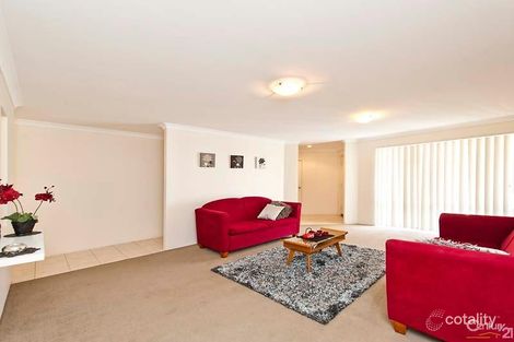 Property photo of 33 Sanderstead Loop Butler WA 6036