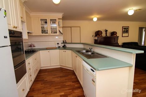 Property photo of 4 Gersbach Place Orange NSW 2800