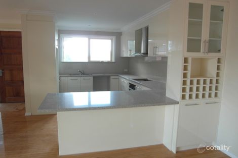 Property photo of 2/10 Finch Street Notting Hill VIC 3168