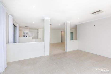 Property photo of 15 Warda Crescent Forrestfield WA 6058