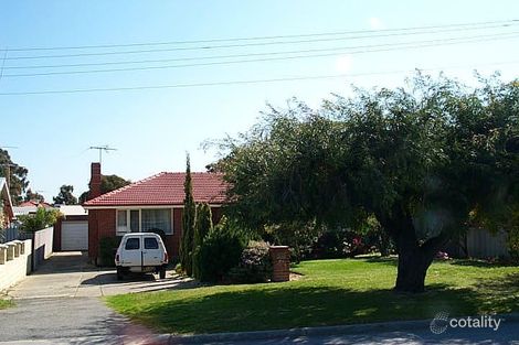 25 Gregory Way, Coolbellup, WA 6163