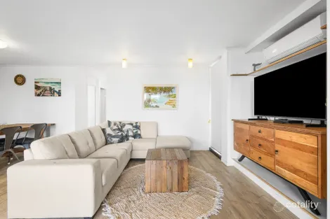 Property photo of 6/26-28 Jubilee Esplanade Point Arkwright QLD 4573