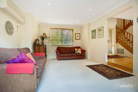 Property photo of 2/71 Lloyd Street Strathmore VIC 3041