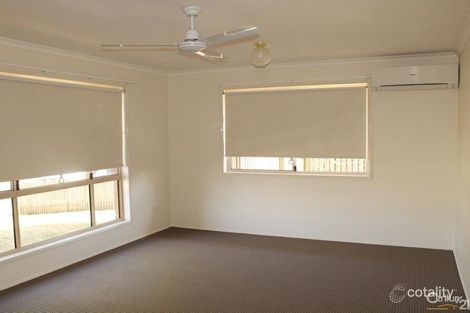 Property photo of 26 Biscay Crescent Glenvale QLD 4350