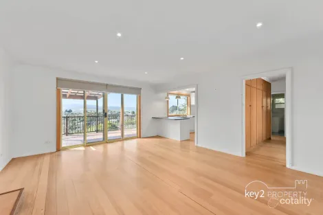Property photo of 12 Kenbrae Place Prospect TAS 7250