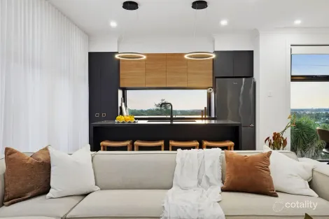 Property photo of 1 West Way Darlington SA 5047