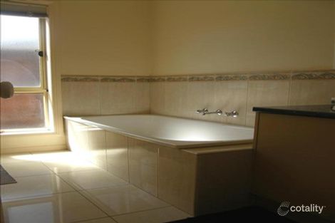 Property photo of 25 Harmony Drive Tarneit VIC 3029