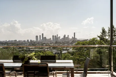 Property photo of 40 Wentworth Parade Balmoral QLD 4171