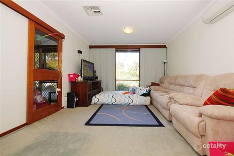 Property photo of 48 Mulligan Way Orelia WA 6167