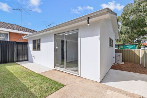 4 Mae Cres, Panania, NSW 2213