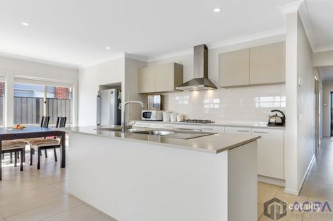 Property photo of 135 Wattletree Street Craigieburn VIC 3064