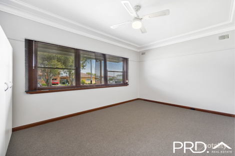 Property photo of 26 Donald Street Picnic Point NSW 2213