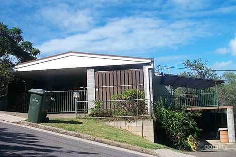 9 Warren St, West Gladstone, QLD 4680